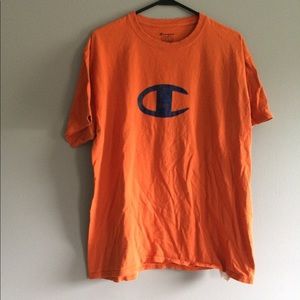 Champion t-shirt